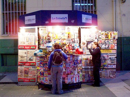 newsstand-261639__340